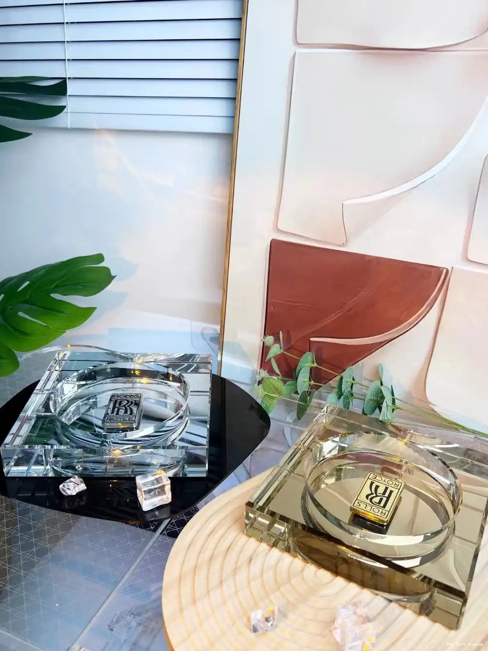 ROLLS ROYCE SQUARE ASHTRAY 0707